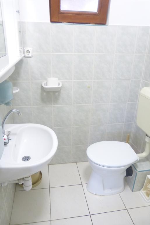 Hotel Família Panzió Pannonhalma Habitación foto
